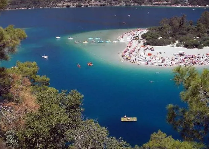 Ξενοδοχείο Tumen 3*