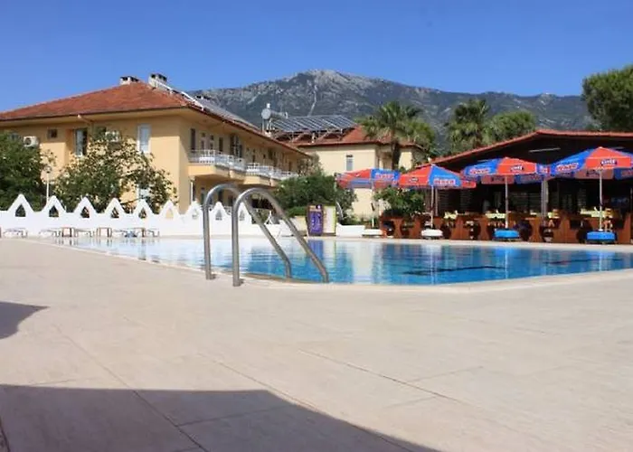 Ξενοδοχείο Tumen 3*